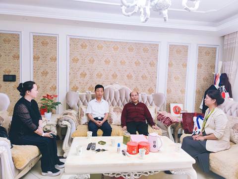 说明: H:\近期工作\4月27日-劳模慰问\王惠民.jpg
